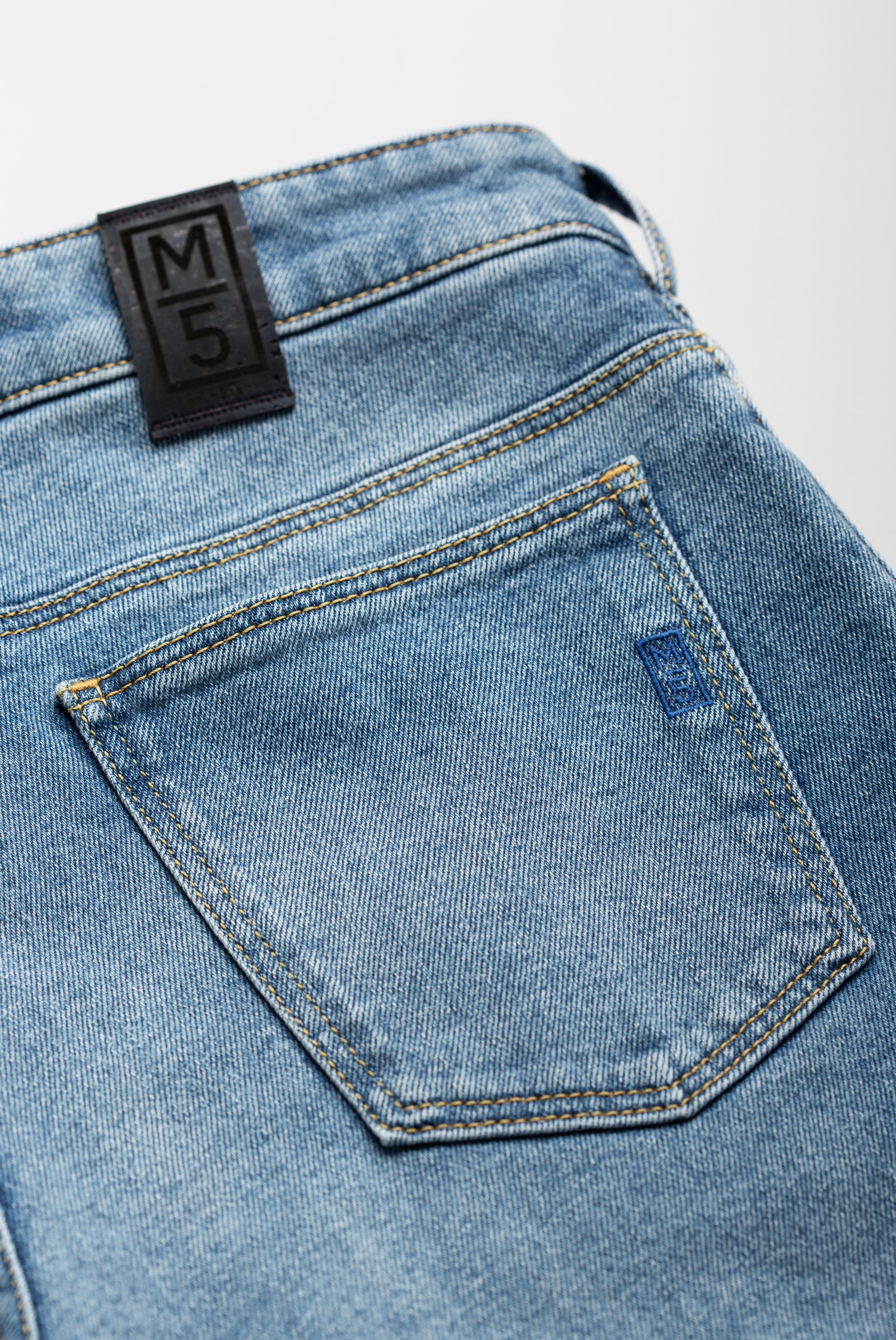 SLIM 9-6268 AUTHENTIC DENIM