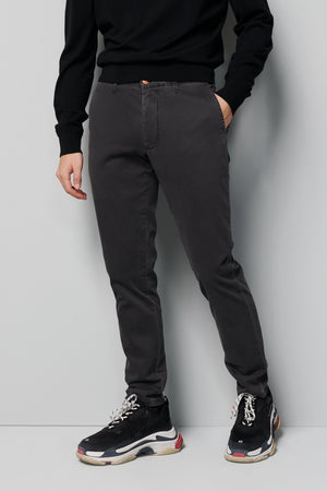 FIT 9-6106 HIGH PERFORMANCE CHINO