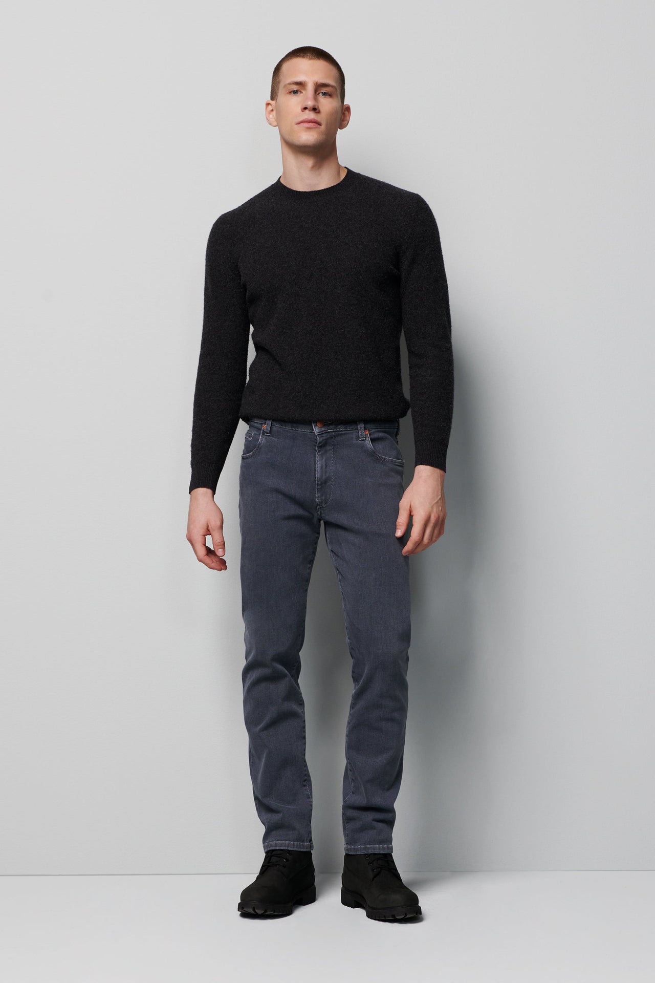 REGULAR 9-6256 PERFORMANCE DENIM