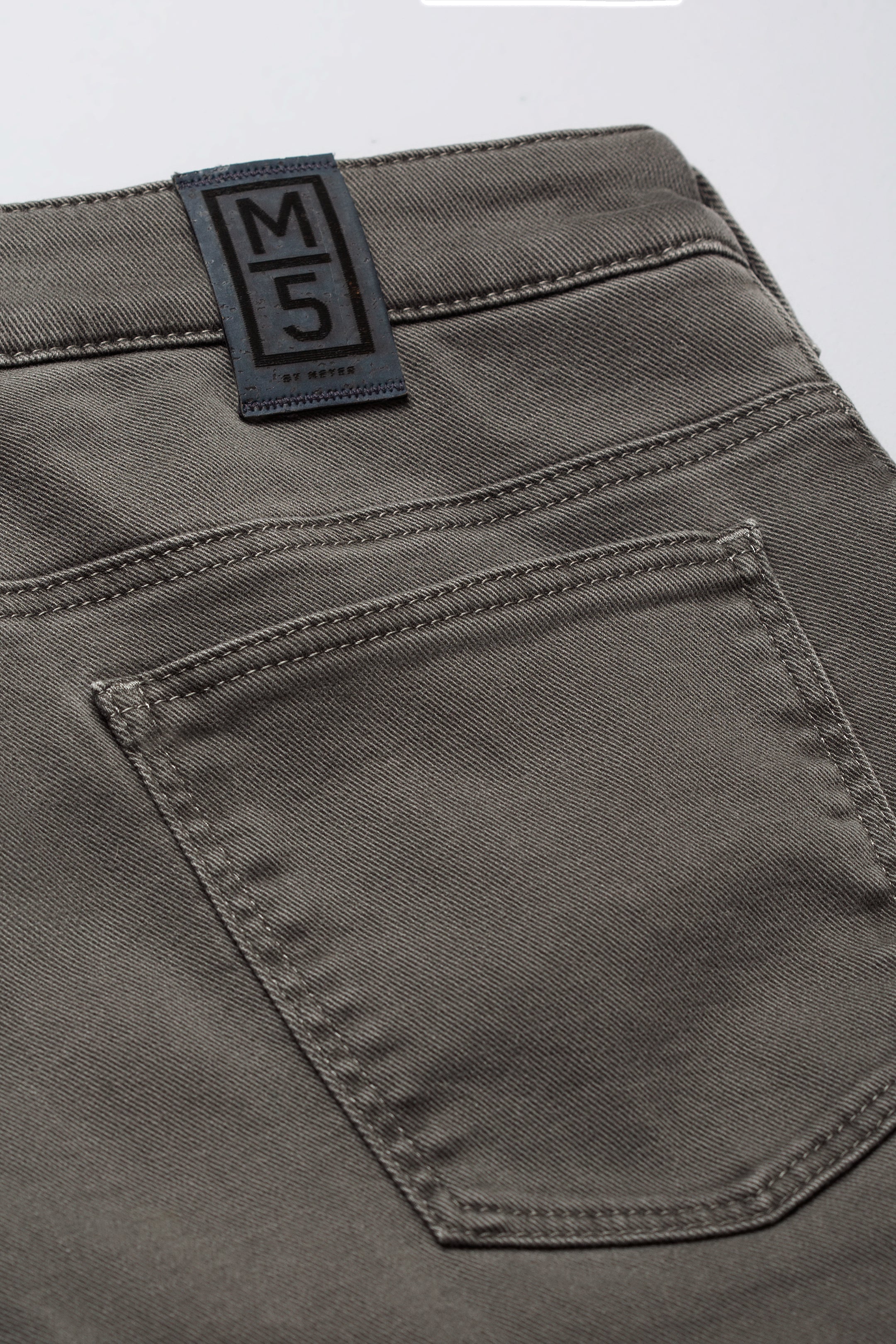 REGULAR 2-6170 PERFORMANCE DENIM