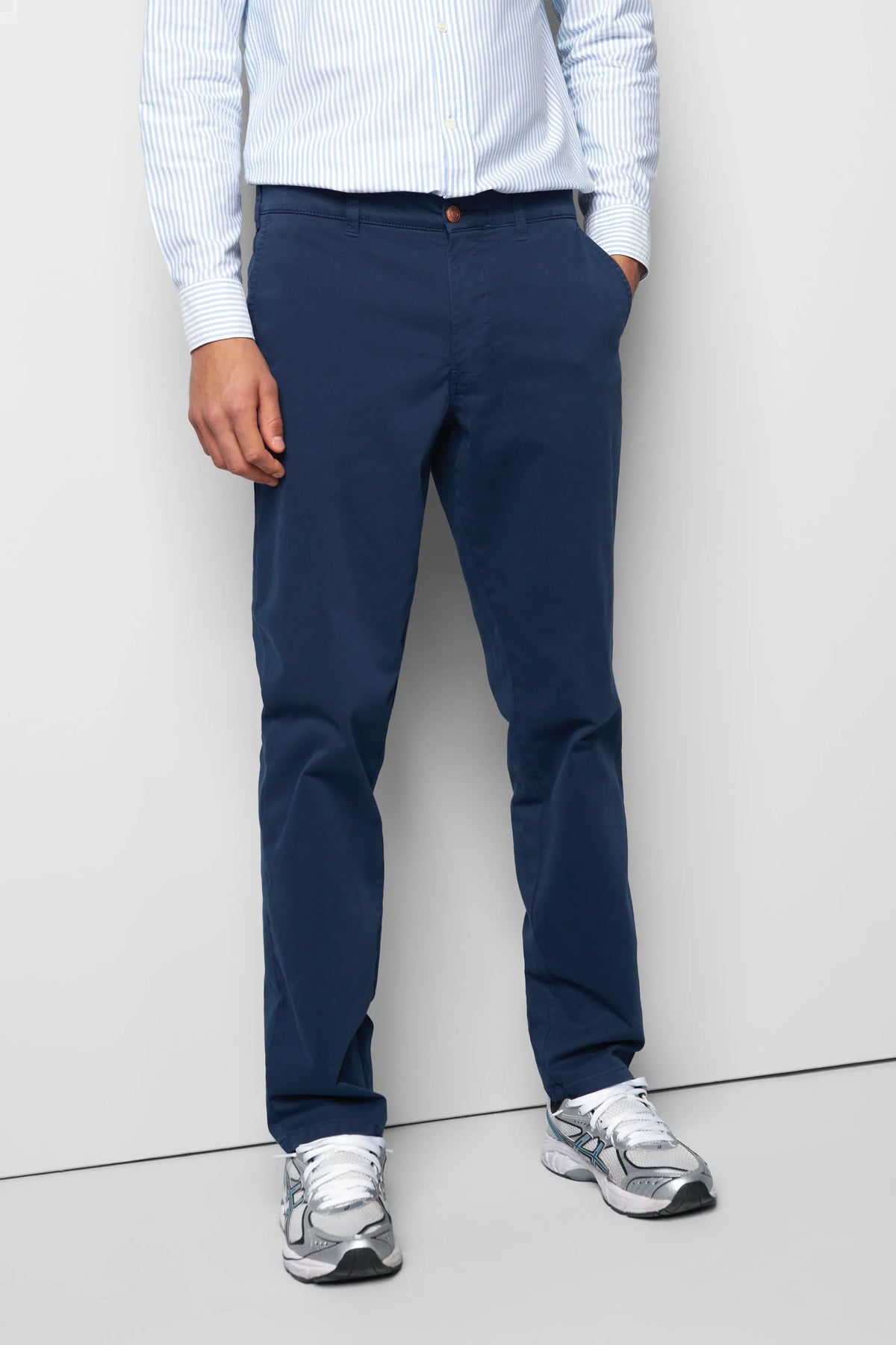 CHINO 9-6001 REGULAR CHINO - ALL YEAR