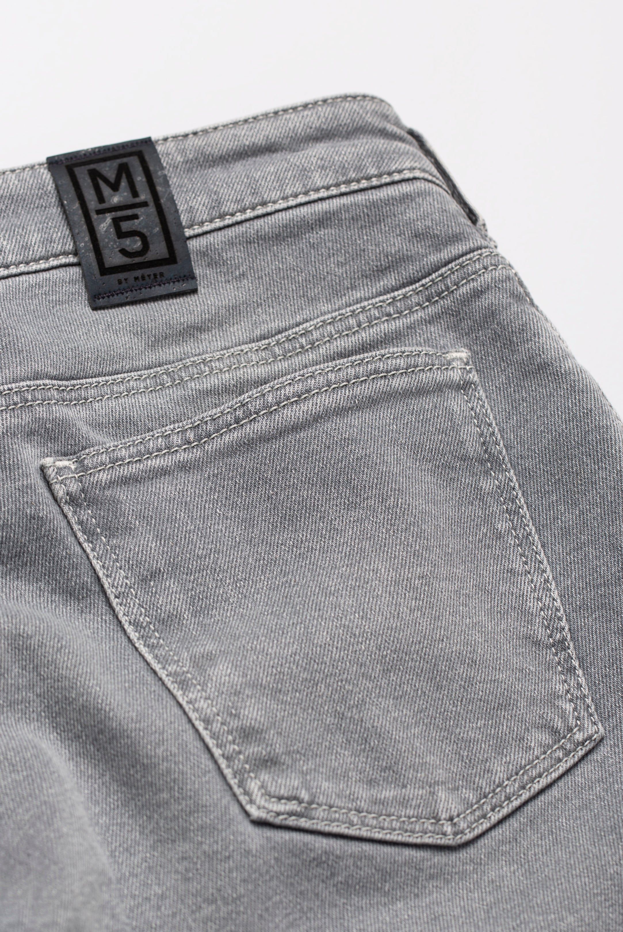 SLIM 9-6270 AUTHENTIC DENIM