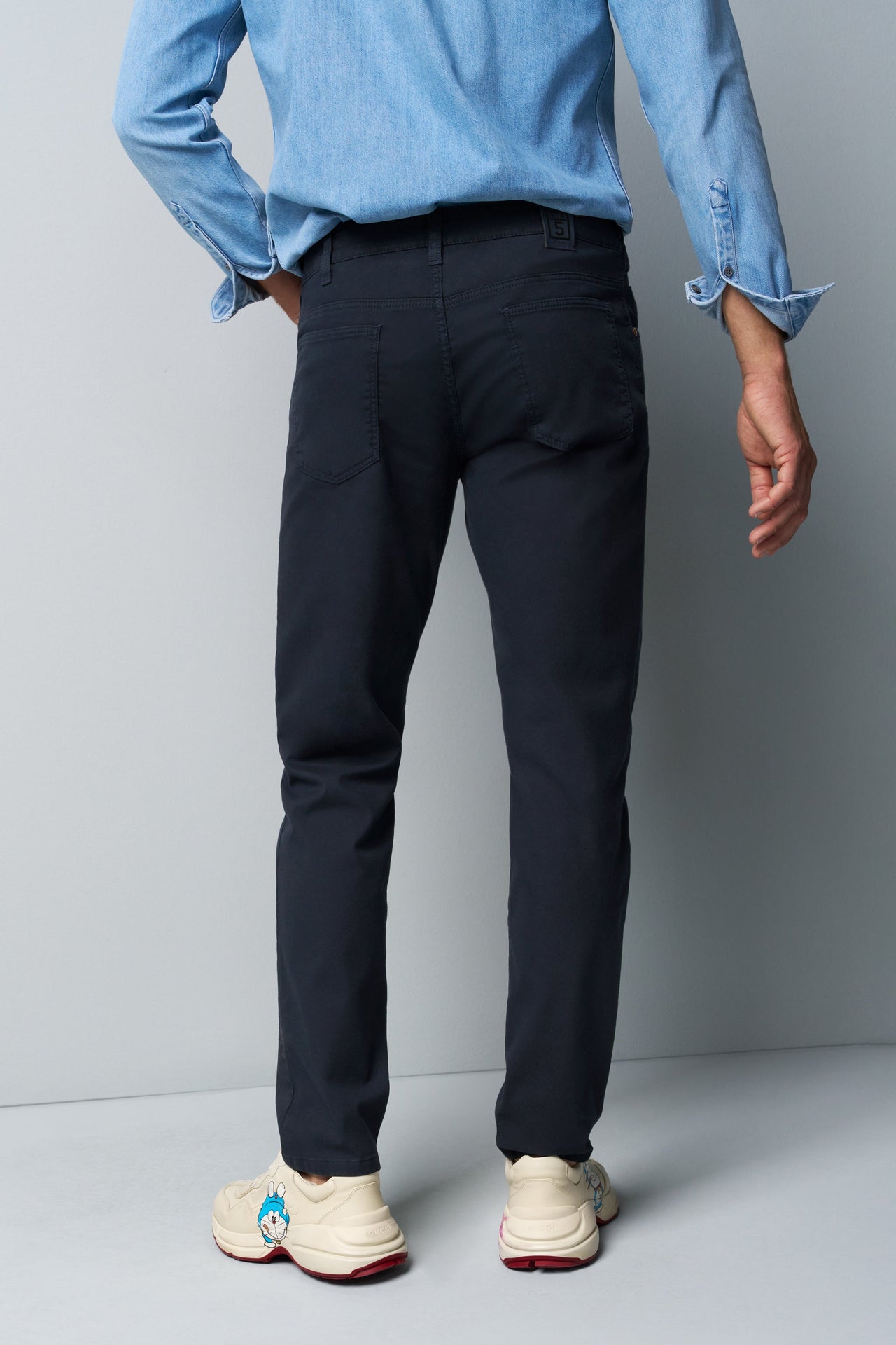 SLIM 9-6186 HIGH PERFORMANCE MICRO STRUCTURE