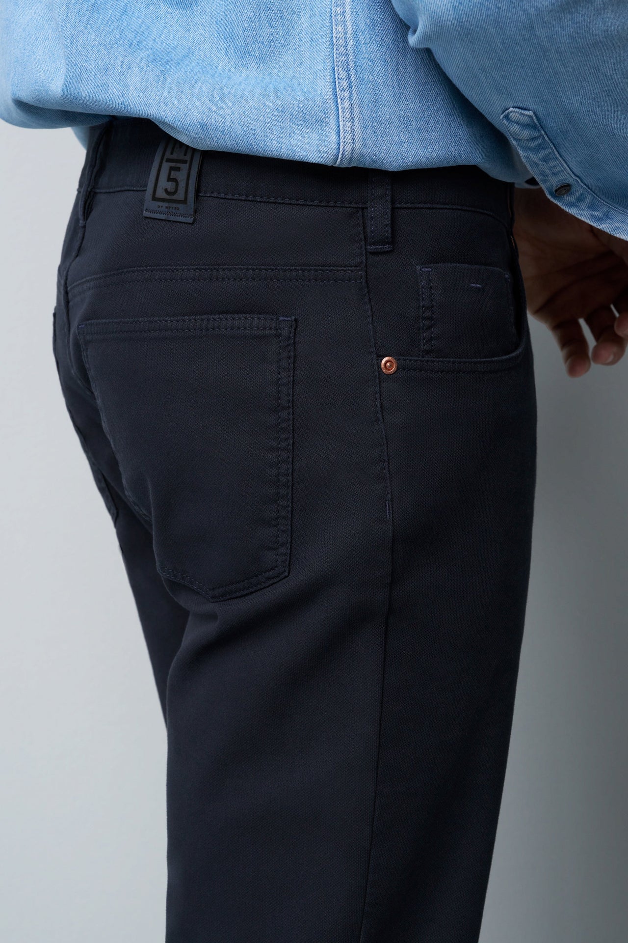 SLIM 9-6186 HIGH PERFORMANCE MICRO STRUCTURE