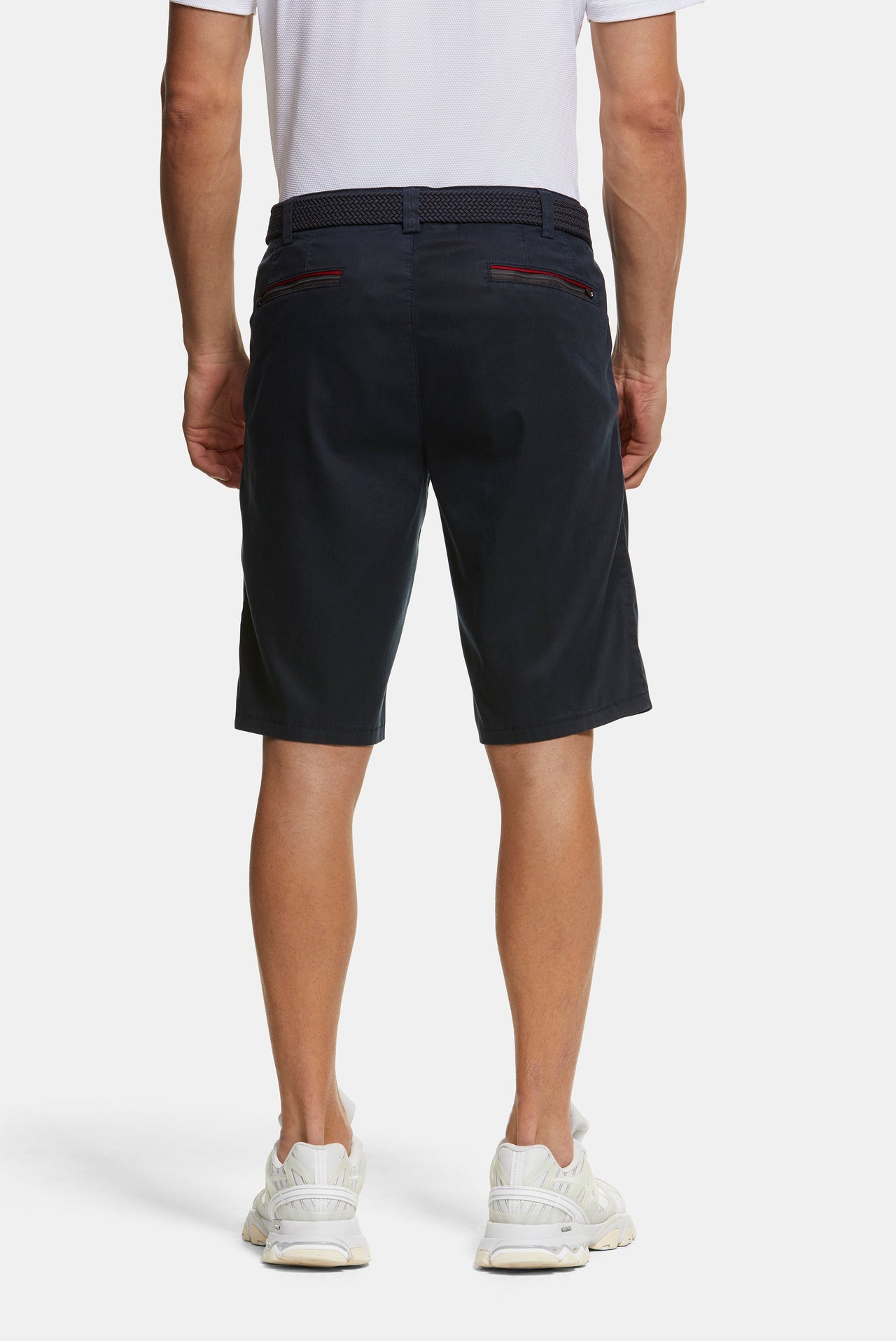B-Arran 1-8070 ACTIVE • SHORT