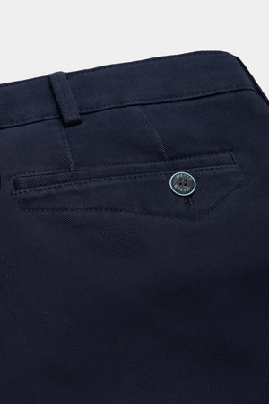 Dublin 2-3615 WINTER TWILL ∙ LOW-CREASE