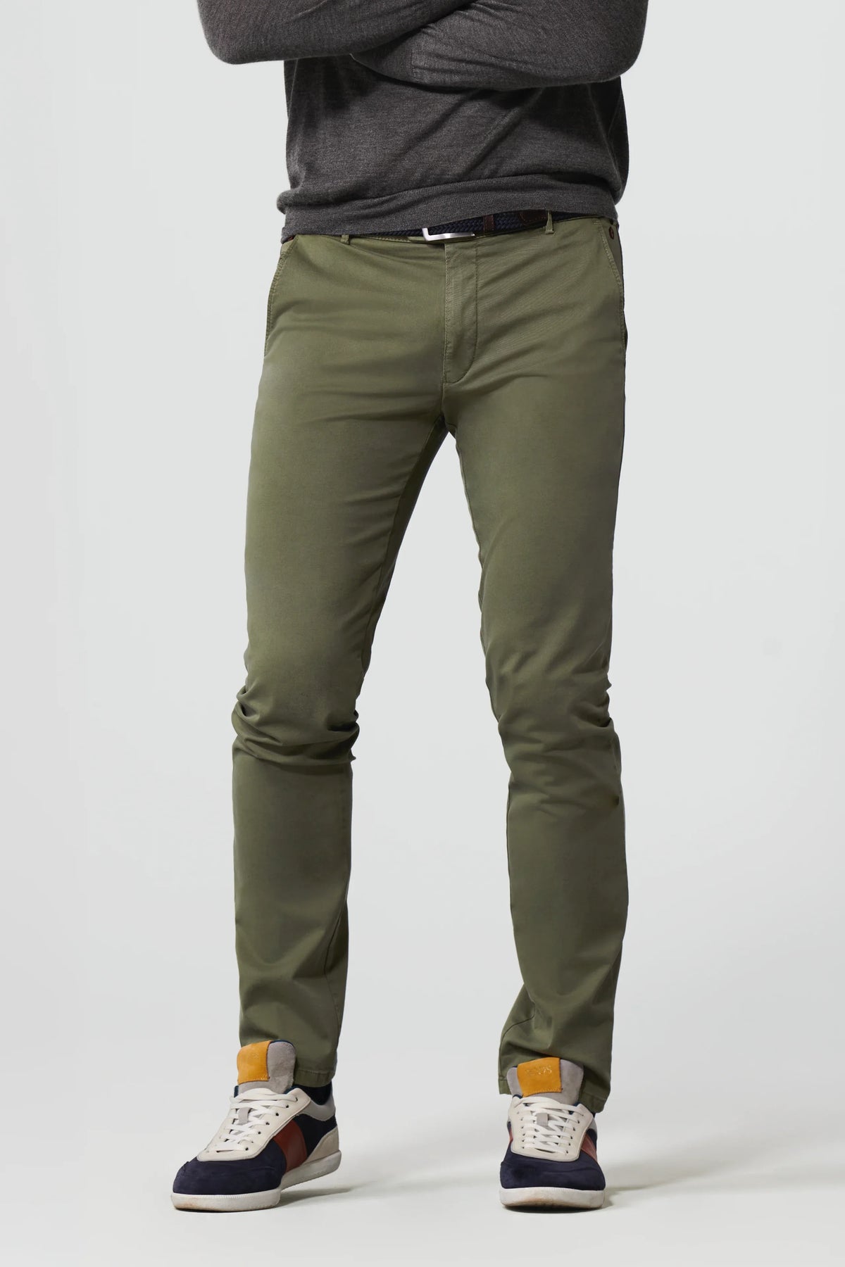 Bonn 9-3004 MODERN CHINO