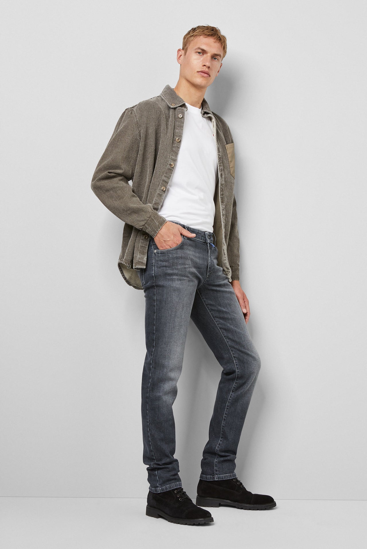 SLIM 9-6242 AUTHENTIC DENIM