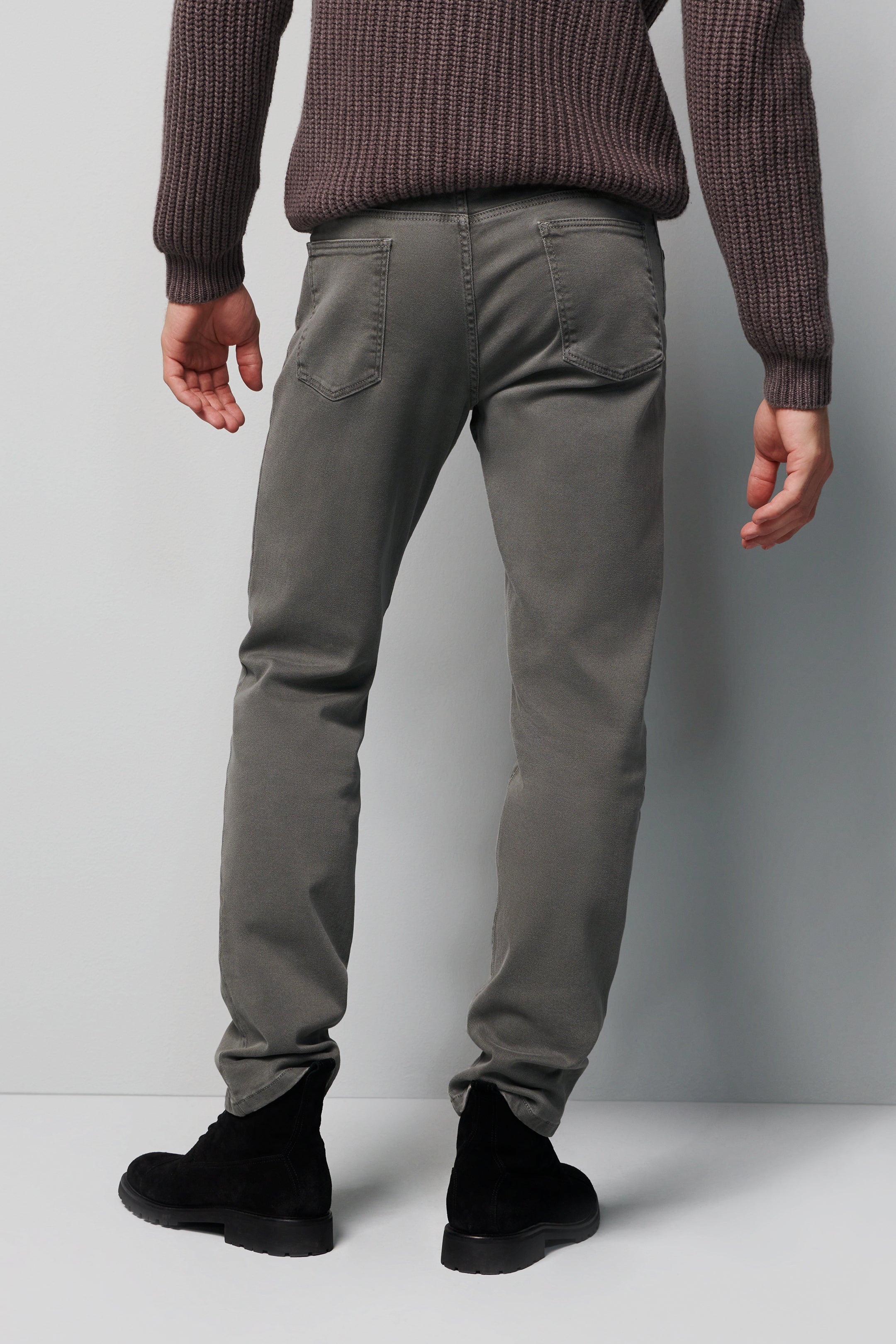 REGULAR 2-6170 PERFORMANCE DENIM