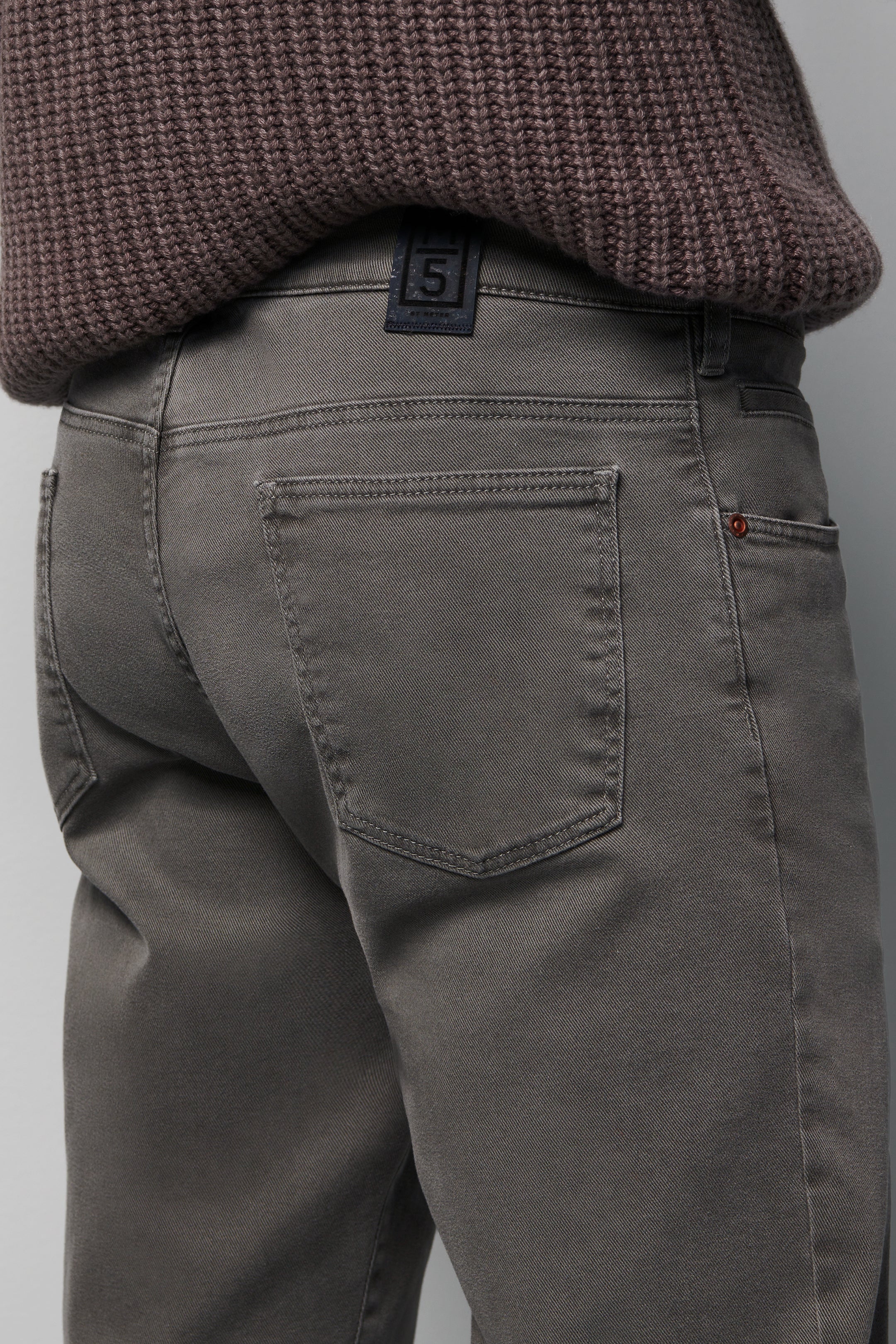REGULAR 2-6170 PERFORMANCE DENIM