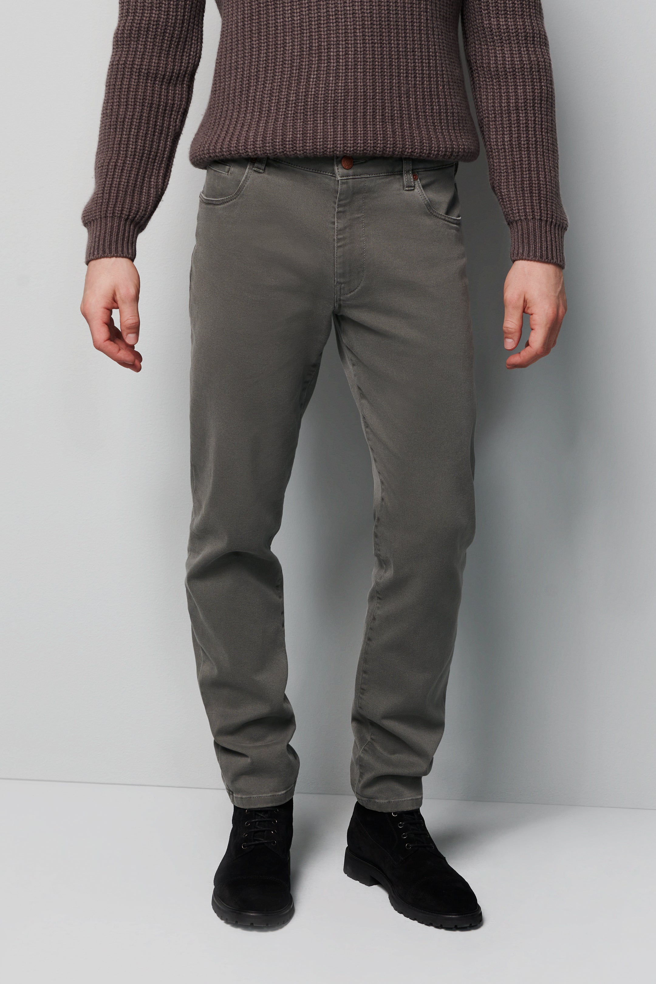REGULAR 2-6170 PERFORMANCE DENIM