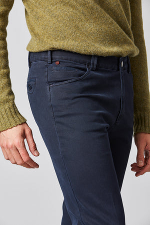 Dublin 2-5582 MICRO STRUCTURE ∙ SWING POCKET