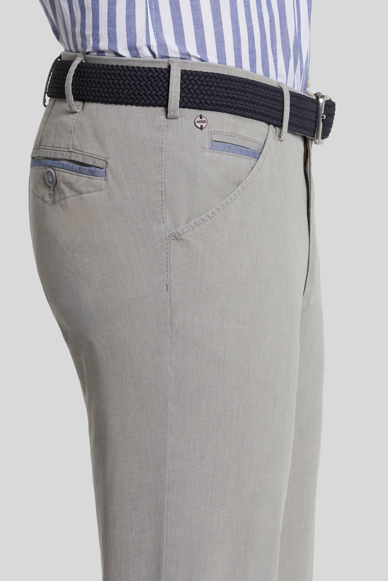 Chicago 1-5041 SEMI-BLUE ∙ TWO-TONE