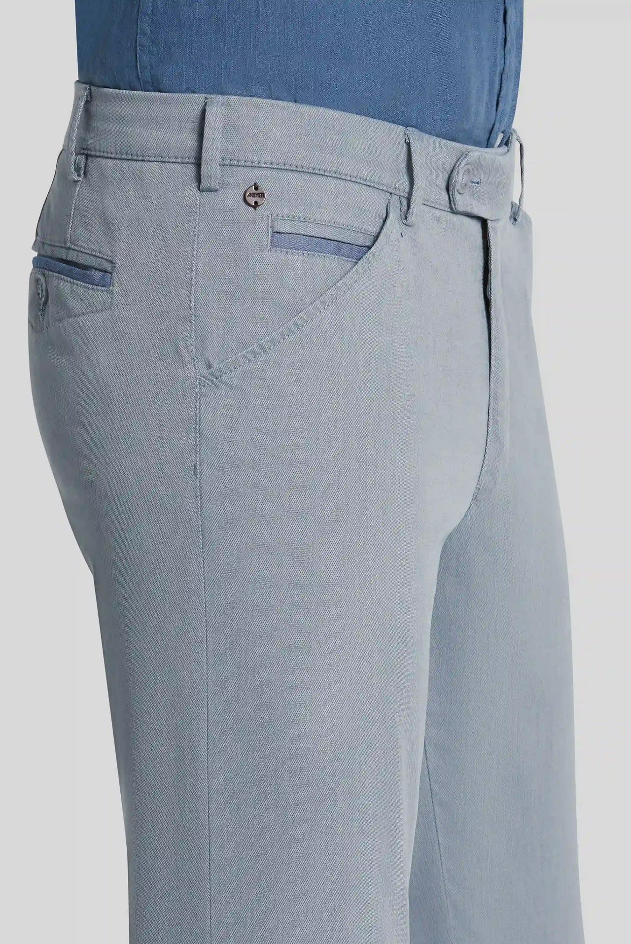 Chicago 1-5041 SEMI-BLUE ∙ TWO-TONE